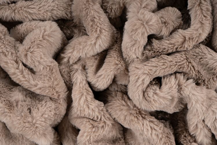 Lalee Kuscheldecke Heaven taupe 150 x 200 cm