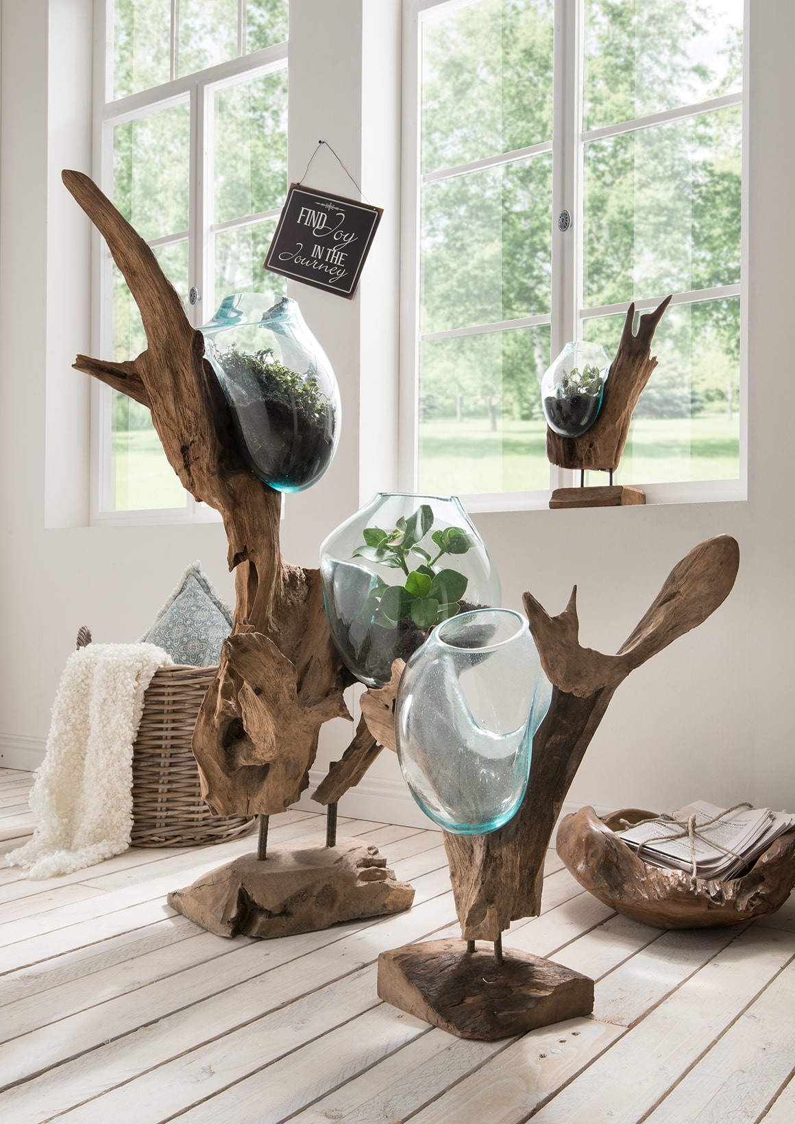 Unikat Zweier Deko Glas Drop auf einer Teak-Wurzel 45 x 100 cm