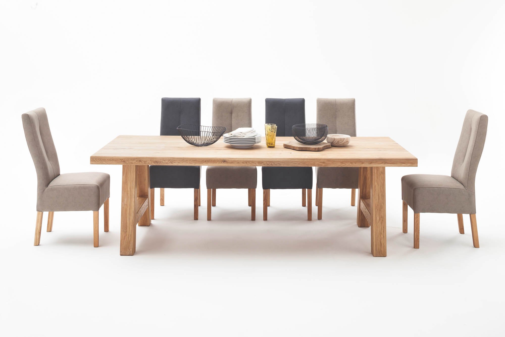 Elfo Möbel Esstisch Eiche geölt Durchg. Lamelle mit gerader Kante , Gestell: A-Fuß Eiche geölt , 240 x 100 cm , Walton S1002324+T3000TAH