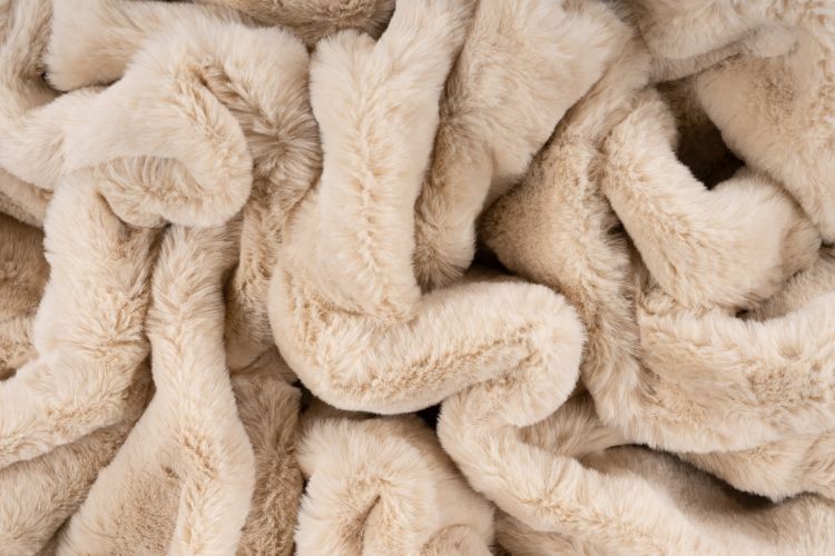 Lalee Kuscheldecke Heaven beige 150 x 200 cm
